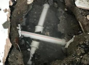 宜章阳台漏水维修公司为您分享楼上楼下漏水怎么处理